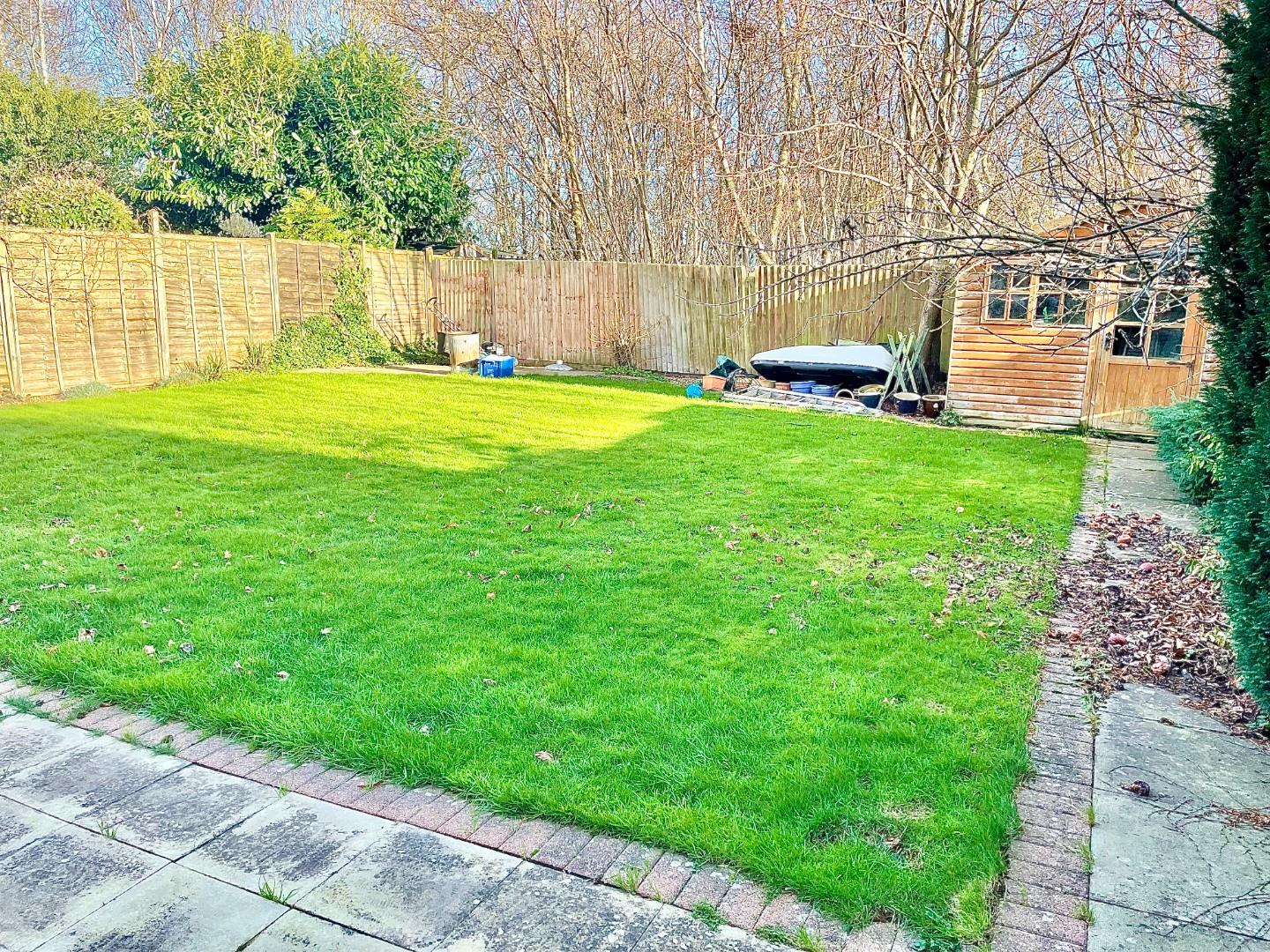 Knightons Way, Brixworth O'Riordan Bond